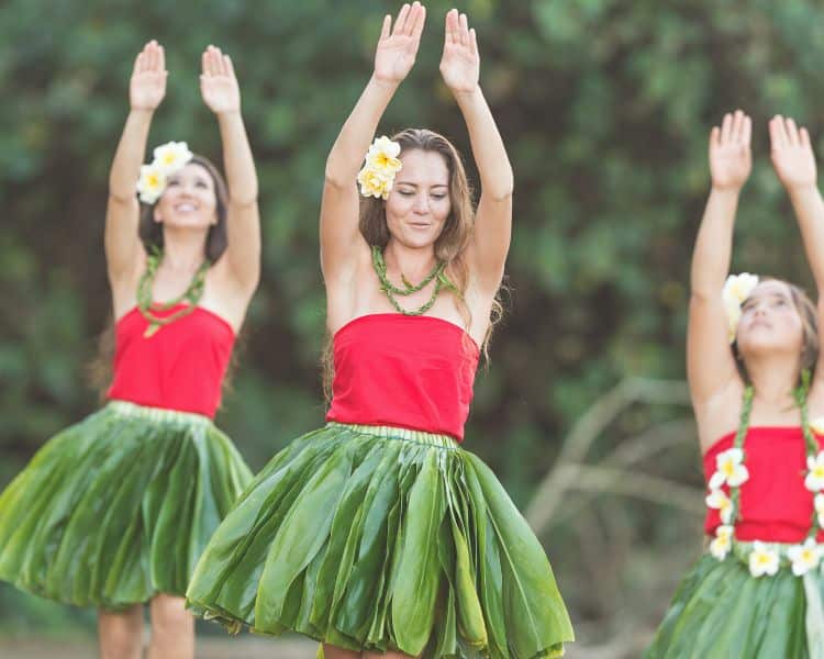Blog - Lahaina hula festival dancers